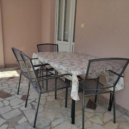 Apartmani Vesna Krk Town Εξωτερικό φωτογραφία