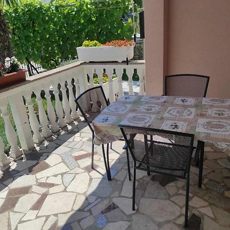 Apartmani Vesna Krk Town Εξωτερικό φωτογραφία
