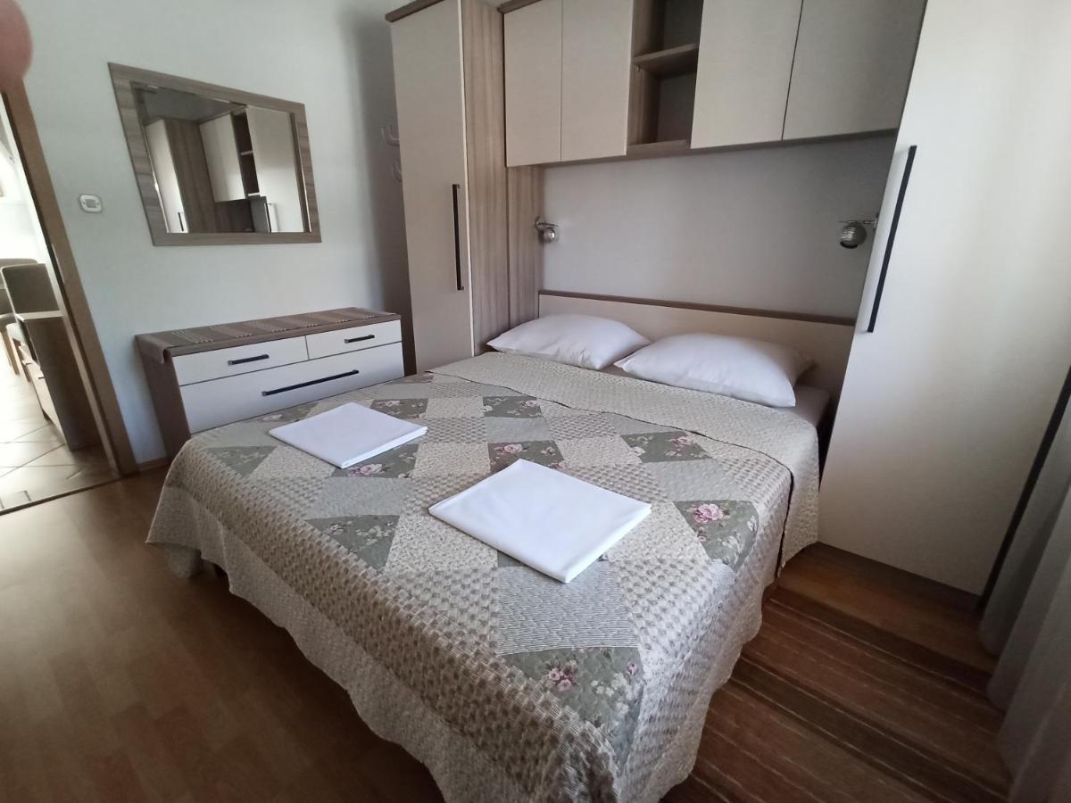 Apartmani Vesna Krk Town Εξωτερικό φωτογραφία