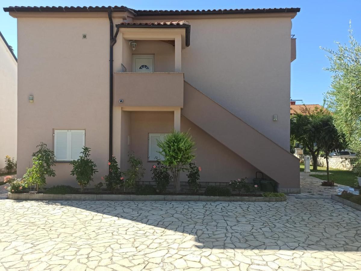 Apartmani Vesna Krk Town Εξωτερικό φωτογραφία