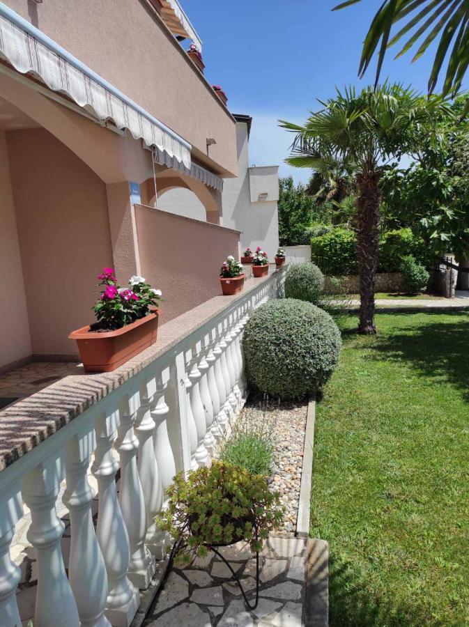 Apartmani Vesna Krk Town Εξωτερικό φωτογραφία